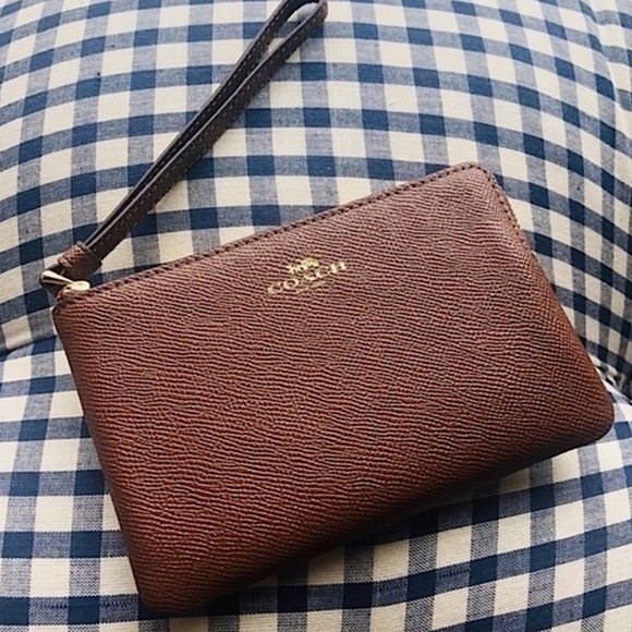 Coach Crossgrain Leather Brown Wristlet Small Pouch Wallet NWT